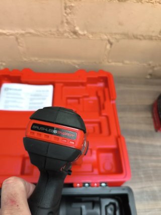 Taladro Percutor Einhell TE-CD 18 Li-i BL  AVERÍA