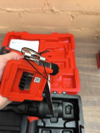 Taladro Percutor Einhell TE-CD 18 Li-i BL  AVERÍA