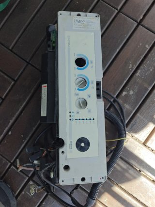 Placa Electrónica Caldera Roca Victoria FF.