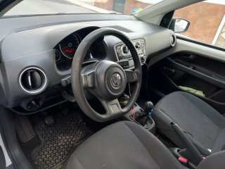 Volkswagen up! 2016
