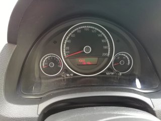 Volkswagen up! 2016