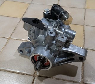 Bomba Dirección Asistida Honda Civic 1.8L