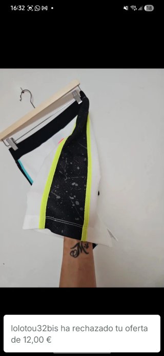 Falda Jordan Blanca y Negra
