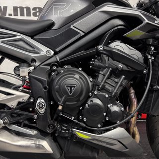 TRIUMPH Street Triple 765 R