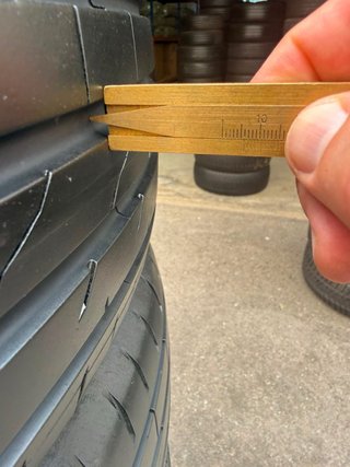 Neumáticos Hankook 205/65/17 100Y