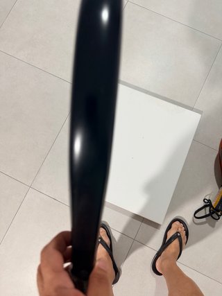 Pala de pádel negra de carbono