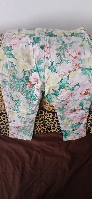 Pantalones cortos floreados