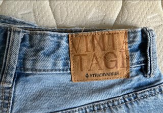 Shorts vaqueros Stradivarius rotos
