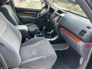 Toyota Land Cruiser 2004