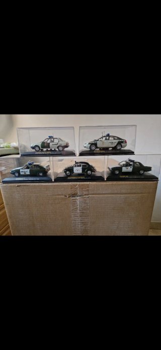 Colección de  coches a escala 1/43
