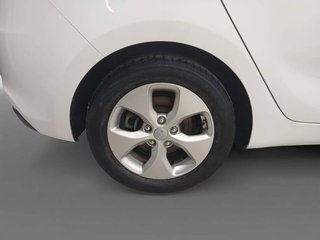 Kia Carens  1.7 CRDi VGT  Eco-Dynamics Concept