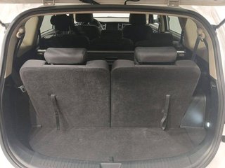 Kia Carens  1.7 CRDi VGT  Eco-Dynamics Concept