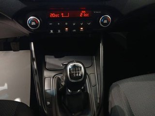 Kia Carens  1.7 CRDi VGT  Eco-Dynamics Concept