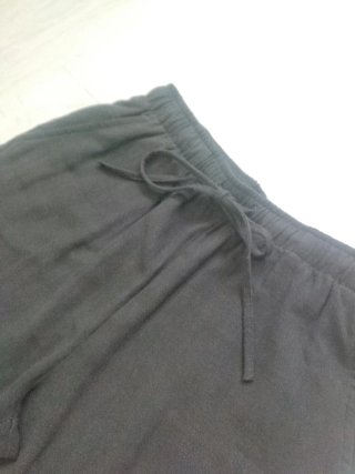 Pantalón ancho Stradivarius negro talla XS