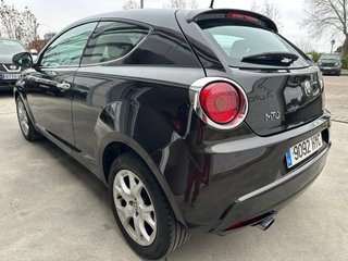 Alfa Romeo MiTO 1.3 JTDM DISTINCTIVE 2014