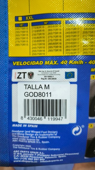 Cadenas de nieve textiles. Marca Goodyear