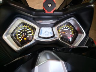 Sym Cruisym 300 Maxi Scooter