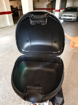 Sym Cruisym 300 Maxi Scooter