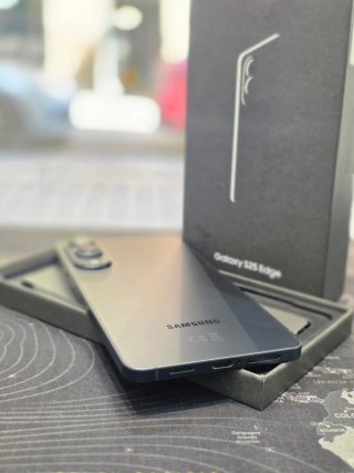 Samsung Galaxy S25 Edge 256GB Titanium Jetblack