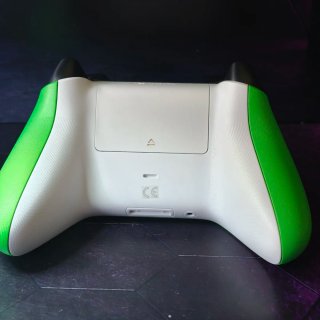 Mando Xbox Series X|S Velocity Green