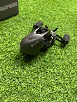 Carrete de pesca Casting Ducket 300 LG