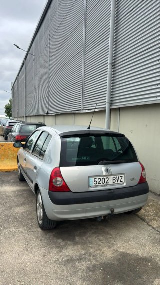 Renault Clio 2003