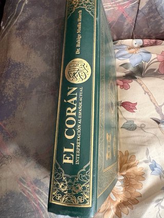 El Coran Bilingüe Español-Arabe.