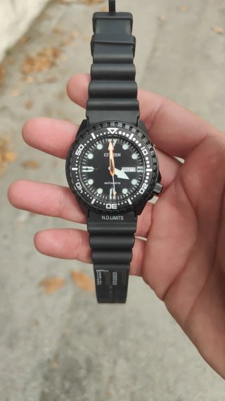 Citizen Marine Sport Automatico NH8385-11E nero