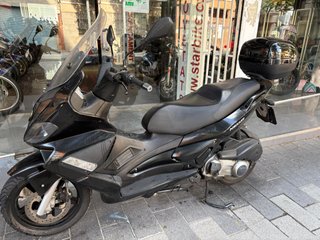 GILERA NEXUS 300 Negra