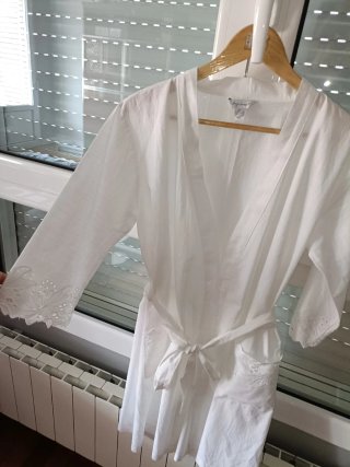 Blusa kimono Love to Lounge blanca talla M