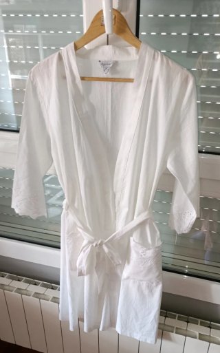 Blusa kimono Love to Lounge blanca talla M