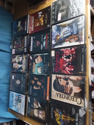 LIQUIDACIÓN DE PELÍCULAS,,,PRECINTADAS,,,,,
