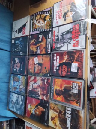 LIQUIDACIÓN DE PELÍCULAS,,,PRECINTADAS,,,,,