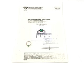 E1809798-0    Sortija Oro 18k Con Diamante,Esmeral