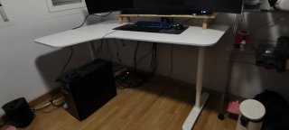 Mesa escritorio IKEA BEKANT en L – Blanca o Negra