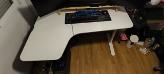 Mesa escritorio IKEA BEKANT en L – Blanca o Negra