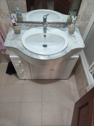Mueble lavabo aluminio