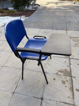 20 Sillas con Mesa Plegable