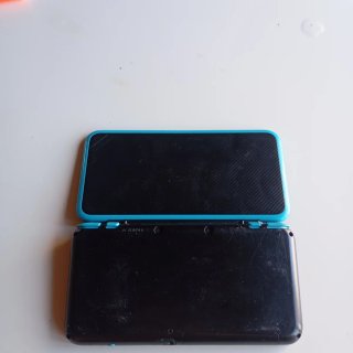 Nintendo new 2DS XL Negra y Azul