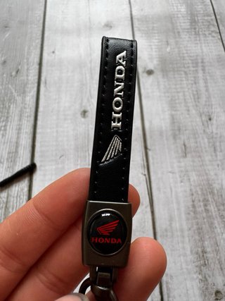 LLAVERO DE CUERO HONDA MOTO LOGO