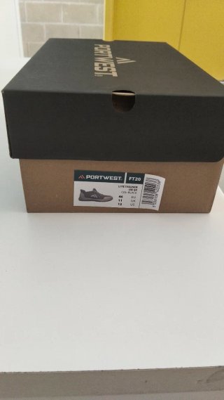 Zapatillas Portwest FT20 Talla 46 Negras