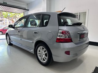 Honda Civic 1.6VTEC 110cv Automático “Impecable”