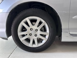 Honda Civic 1.6VTEC 110cv Automático “Impecable”