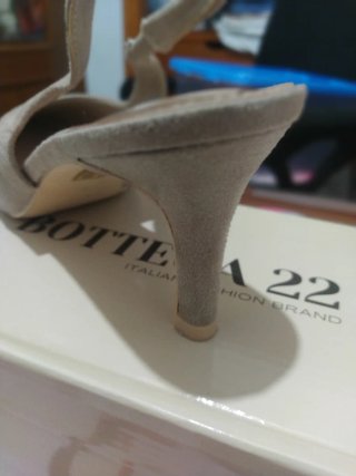 Zapatos stilettos beige