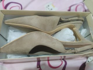 Zapatos stilettos beige