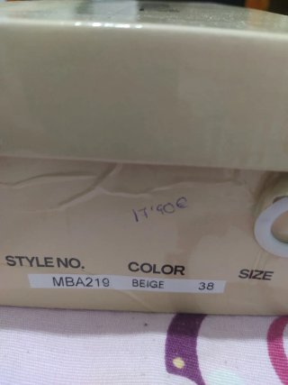 Zapatos stilettos beige