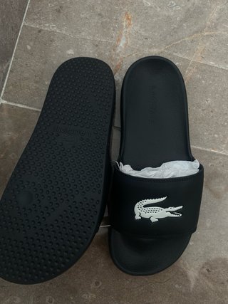 Chanclas Lacoste Negras