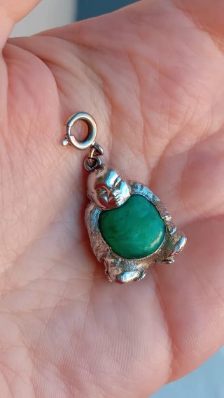 Charm vintage Monet Budda