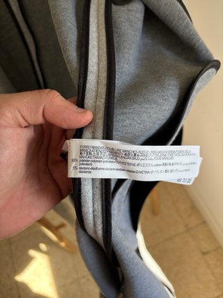Gabardina gris