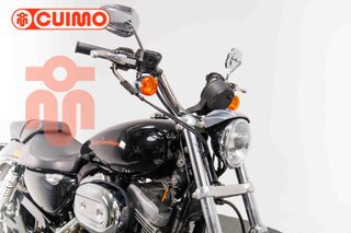 HARLEY DAVIDSON SPORTSTER 883 SUPERLOW